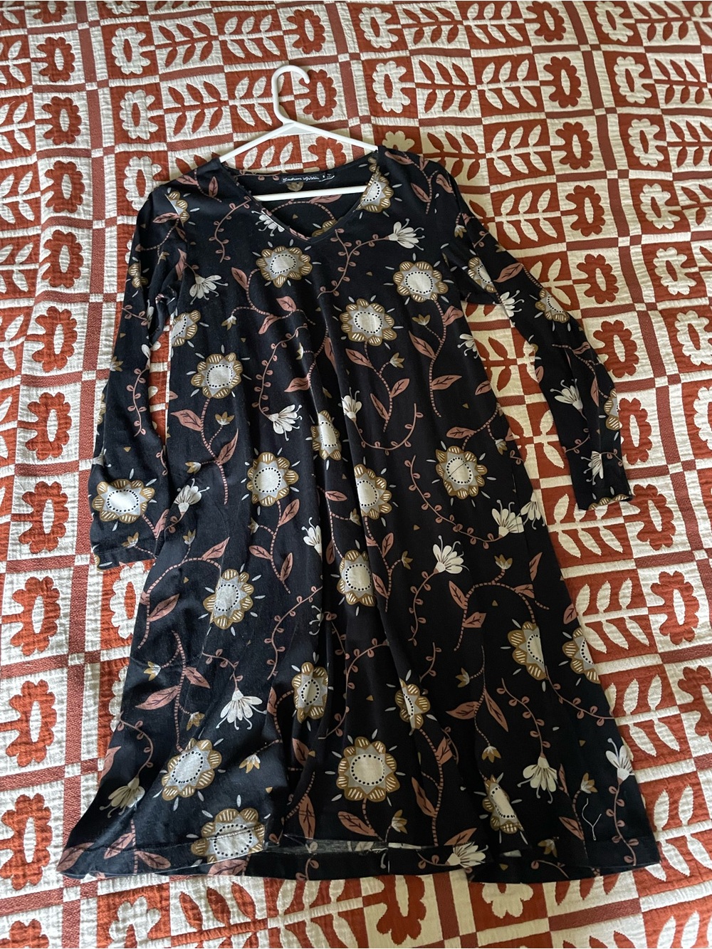 Black Floral Long-Sleeve A-Line Dress